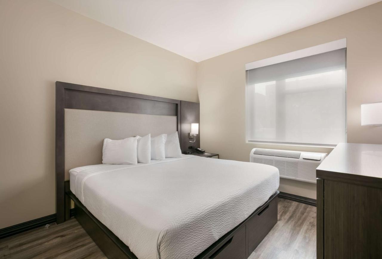 Best Western Plus Executive Residency Bronx New York Exterior foto