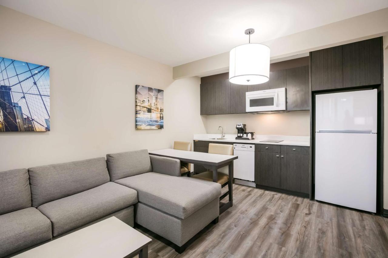 Best Western Plus Executive Residency Bronx New York Exterior foto